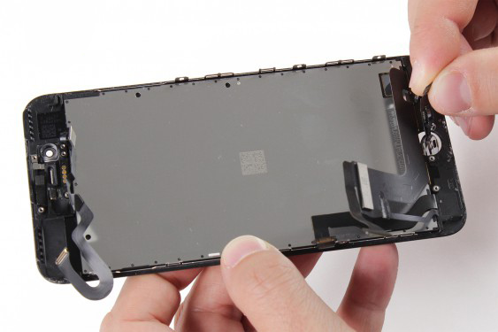 تعویض تاچ و ال سی دی آیفون 7 پلاس