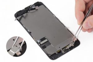 تعویض تاچ و ال سی دی آیفون 7 پلاس