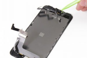 تعویض تاچ و ال سی دی آیفون 7 پلاس