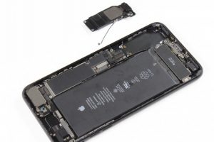 تعویض بلندگوی خارجی آیفون 7 پلاس