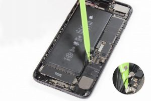 تعویض بلندگوی خارجی آیفون 7 پلاس