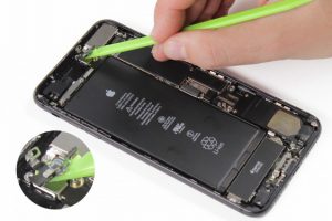 تعویض آنتن وای فای آیفون 7 پلاس