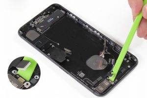 تعویض دکمه صدا آیفون 7 پلاس