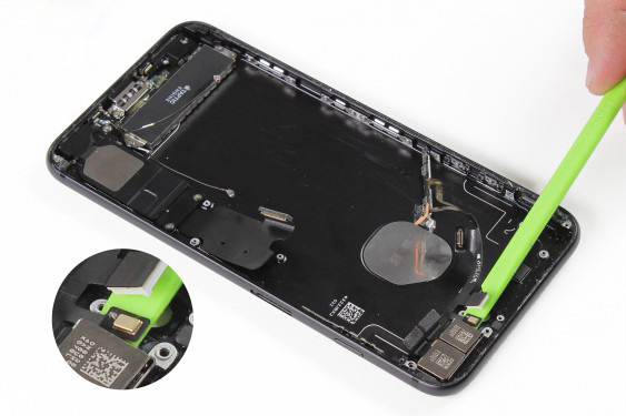 تعویض دکمه صدا آیفون 7 پلاس