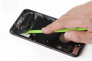 تعویض قاب و شاسی آیفون 7 پلاس