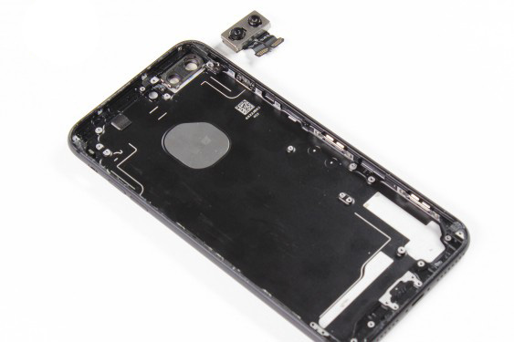 تعویض قاب و شاسی آیفون 7 پلاس