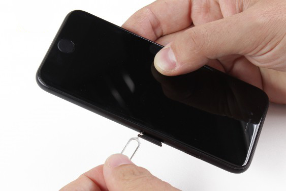 تعویض خشاب سیم کارت آیفون 7