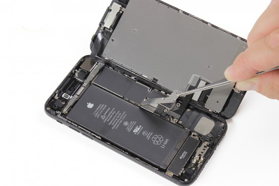 جدا سازی صفحه نمایش آیفون 7