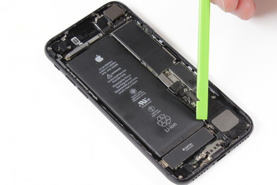 تعویض باتری آیفون 7