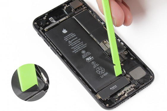 تعویض باتری آیفون 7