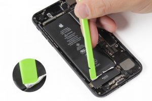 تعویض باتری آیفون 7