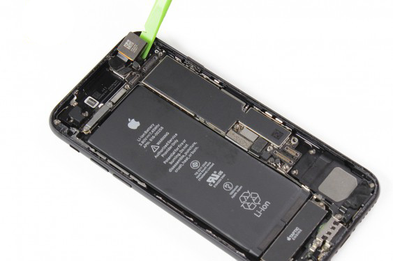 تعویض دوربین عقب آیفون 7