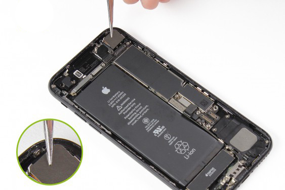 تعویض دوربین عقب آیفون 7