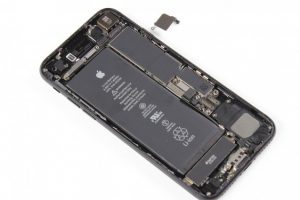 تعویض دوربین عقب آیفون 7