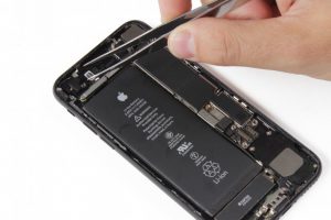 تعویض آنتن GSM آیفون 7