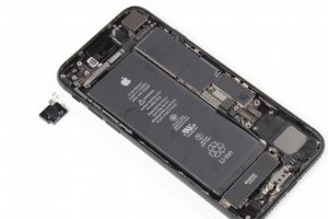 تعویض آنتن GSM آیفون 7