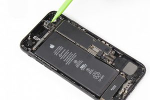 تعویض آنتن وای فای آیفون 7