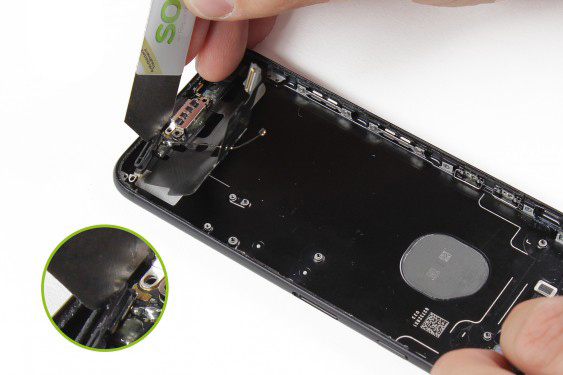 تعویض قاب و شاسی آیفون 7