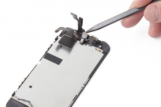 تعویض دوربین جلو آیفون SE