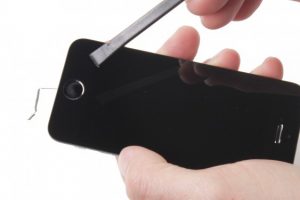 تعویض دکمه هوم آیفون SE