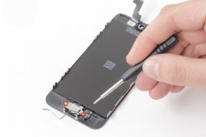 تعویض تاچ و ال سی دی آیفون SE