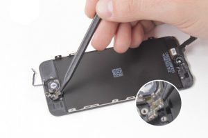 تعویض تاچ و ال سی دی آیفون SE