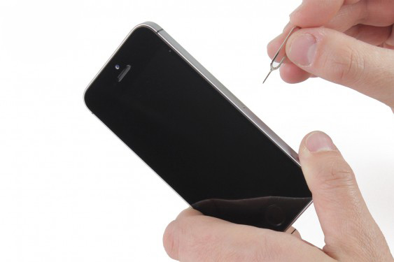 تعویض خشاب سیم کارت آیفون SE