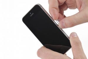 تعویض خشاب سیم کارت آیفون SE