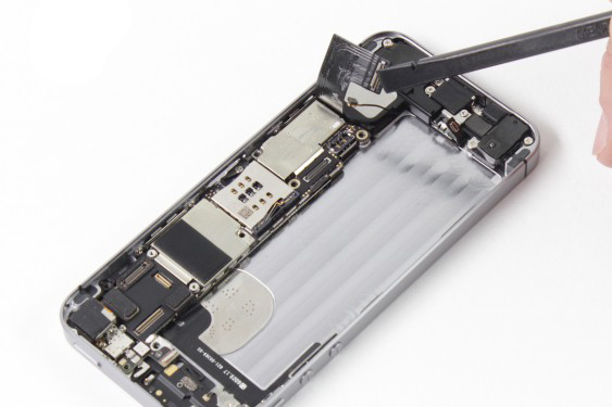 تعویض مادربرد آیفون SE