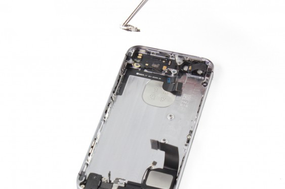 تعویض فلت کلید پاور آیفون SE