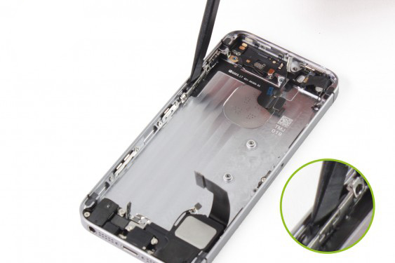 تعویض فلت کلید پاور آیفون SE