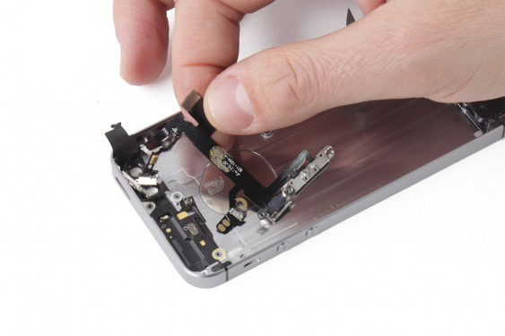 تعویض فلت کلید پاور آیفون SE