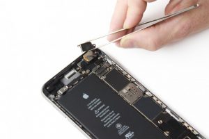 تعویض دوربین عقب آیفون 6S