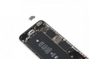 تعویض دوربین عقب آیفون 6S