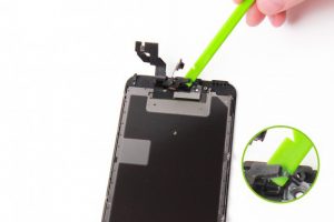 تعویض دوربین جلو آیفون 6 اس پلاس