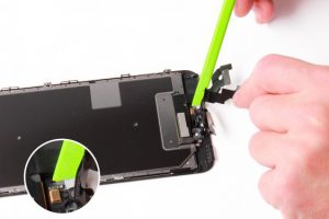 تعویض دوربین جلو آیفون 6 اس پلاس