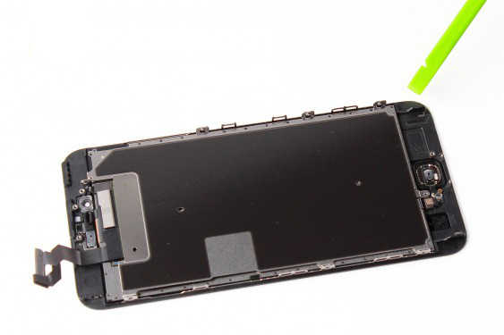 تعویض شیلد LCD آیفون 6 اس پلاس