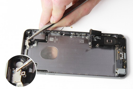 تعویض فلاش آیفون 6 اس پلاس