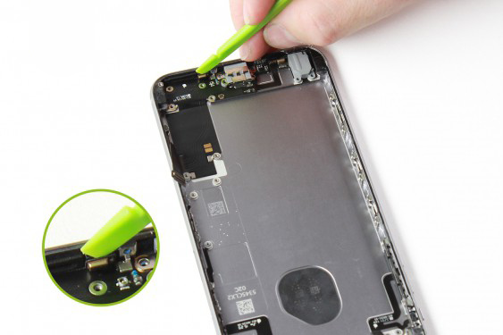 تعویض کانکتور شارژ آیفون 6 اس پلاس