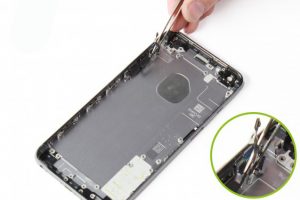 تعویض شاسی آیفون 6 اس پلاس