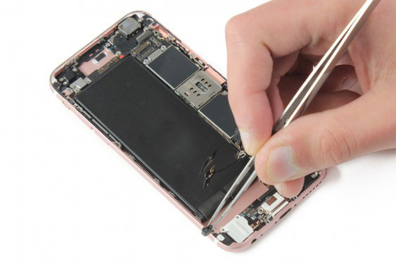 تعویض کانکتور شارژ آیفون 6 اس