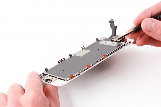 تعویض شیلد LCD آیفون 6 اس