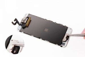 تعویض ال سی دی آیفون 6 اس