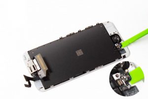 تعویض ال سی دی آیفون 6 اس