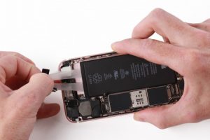 تعویض باتری آیفون 6 اس