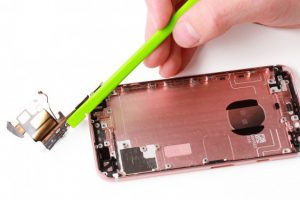 تعویض قاب و شاسی آیفون 6 اس