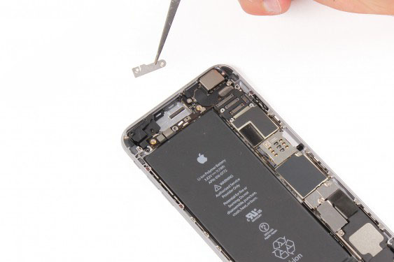 تعویض آنتن وای فای آیفون 6 پلاس