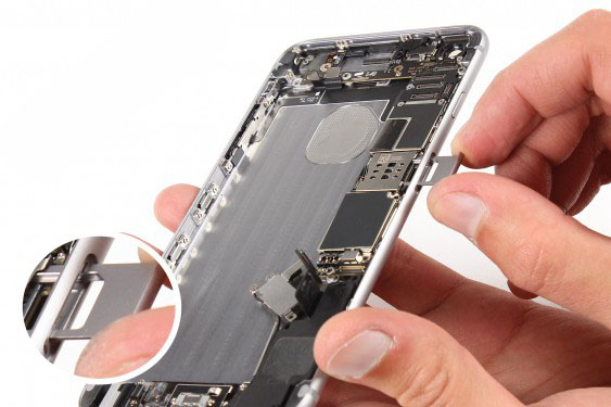 تعویض مادربرد آیفون 6 پلاس