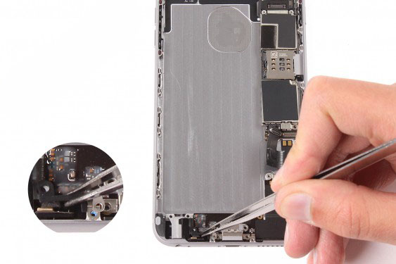 تعویض کانکتور شارژ آیفون 6 پلاس