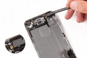 تعویض فلت کلید پاور آیفون 6 پلاس